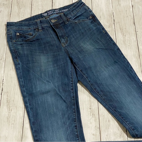 GAP Slim Straight Jeans - Picture 2 of 7